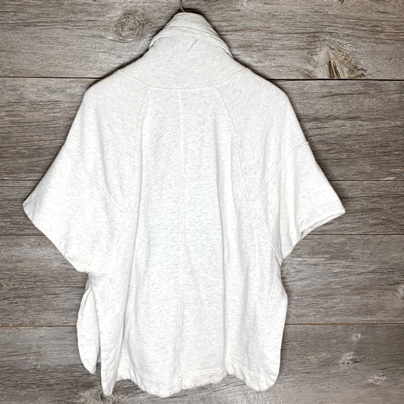 Aritzia Community - Picture 3 of 5